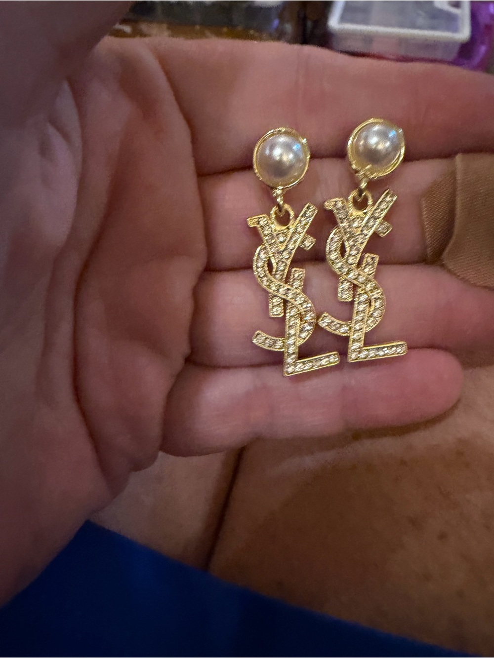Gold Pearl Drop Earrings with Crystal Accents, fashion jewelry, new - Picture 3 of 9